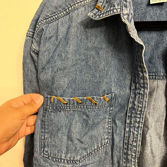 Western Denim Button up shirt - Picture 4 of 4